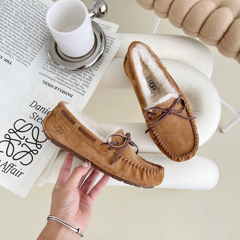 Ugg Bow Slippers