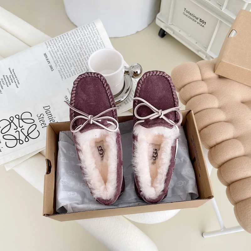Ugg Bow Slippers
