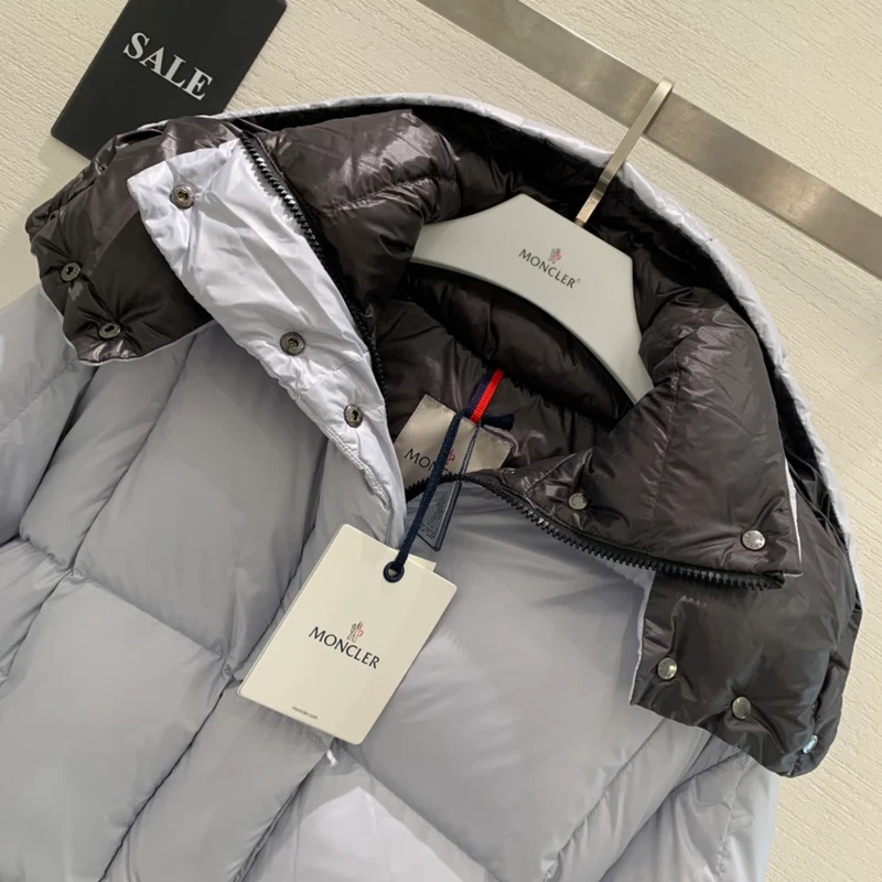 Shinny Coat