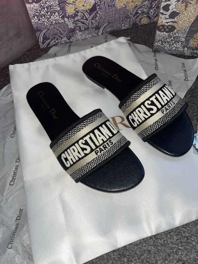 Black Paris Sandals