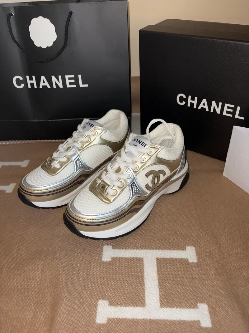 Gold C Runner Trainers