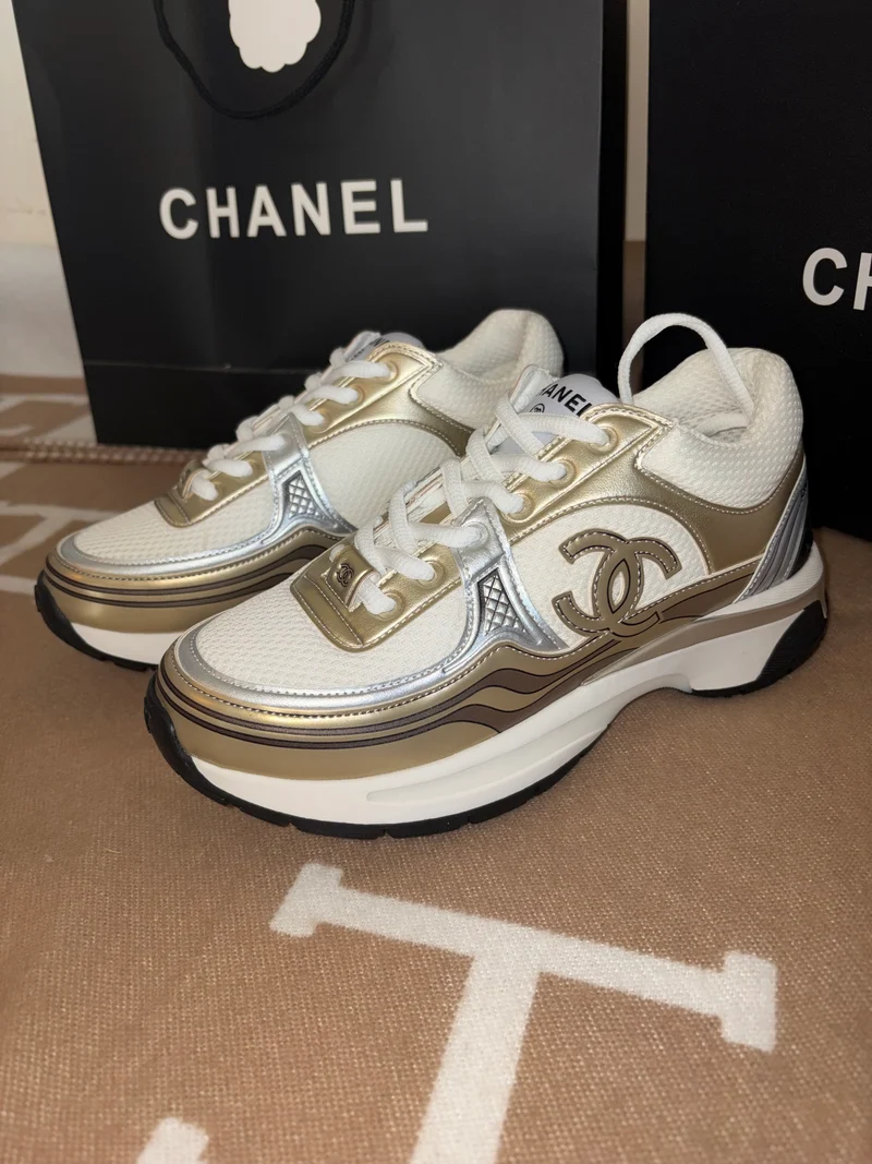 Gold C Runner Trainers