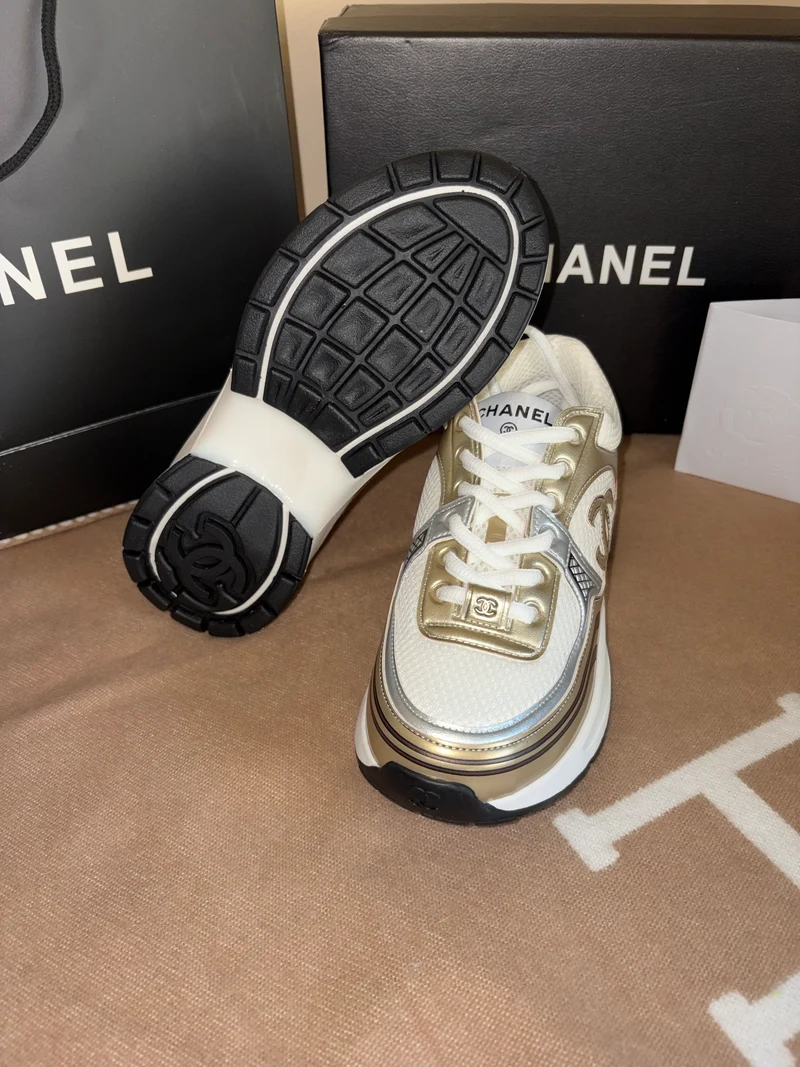 Gold C Runner Trainers