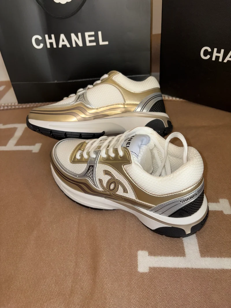 Gold C Runner Trainers