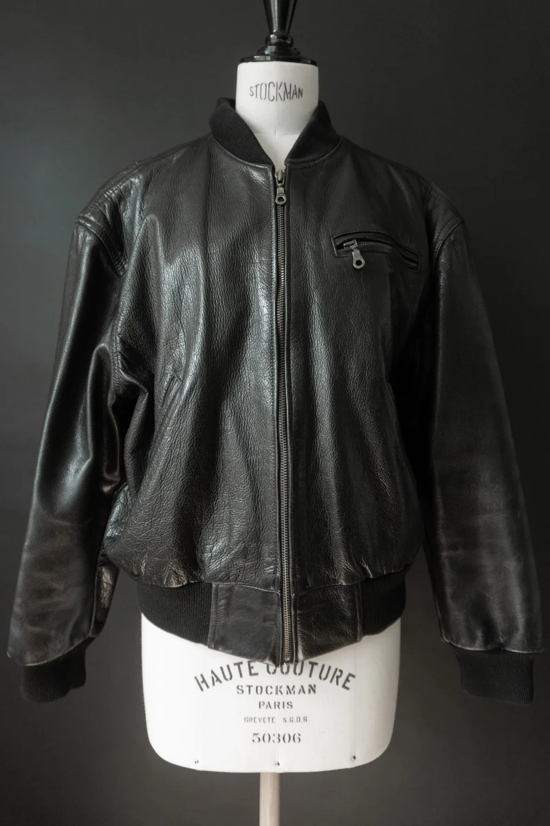 Vintage Leder-Bomberjacke, Minimalistischer Blouson, M–L