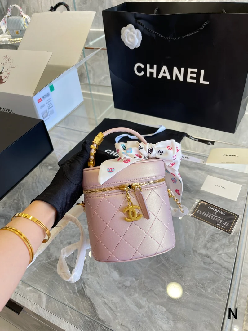 Circle Leather Bag