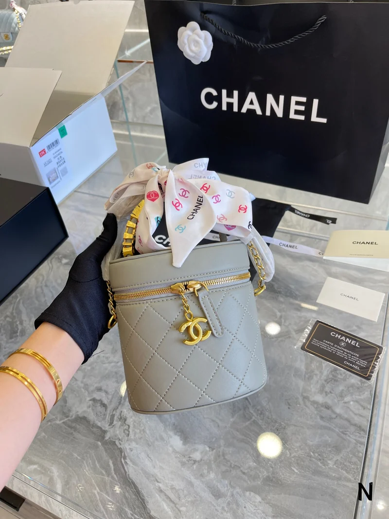 Circle Leather Bag