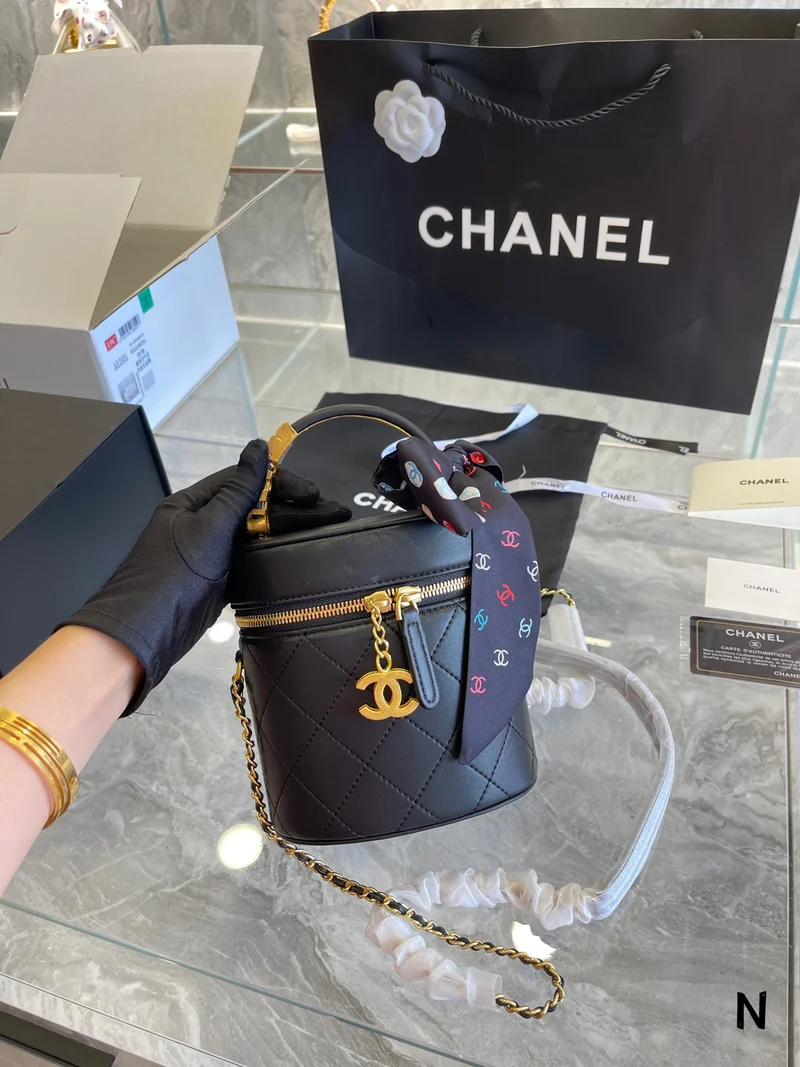 Circle Leather Bag