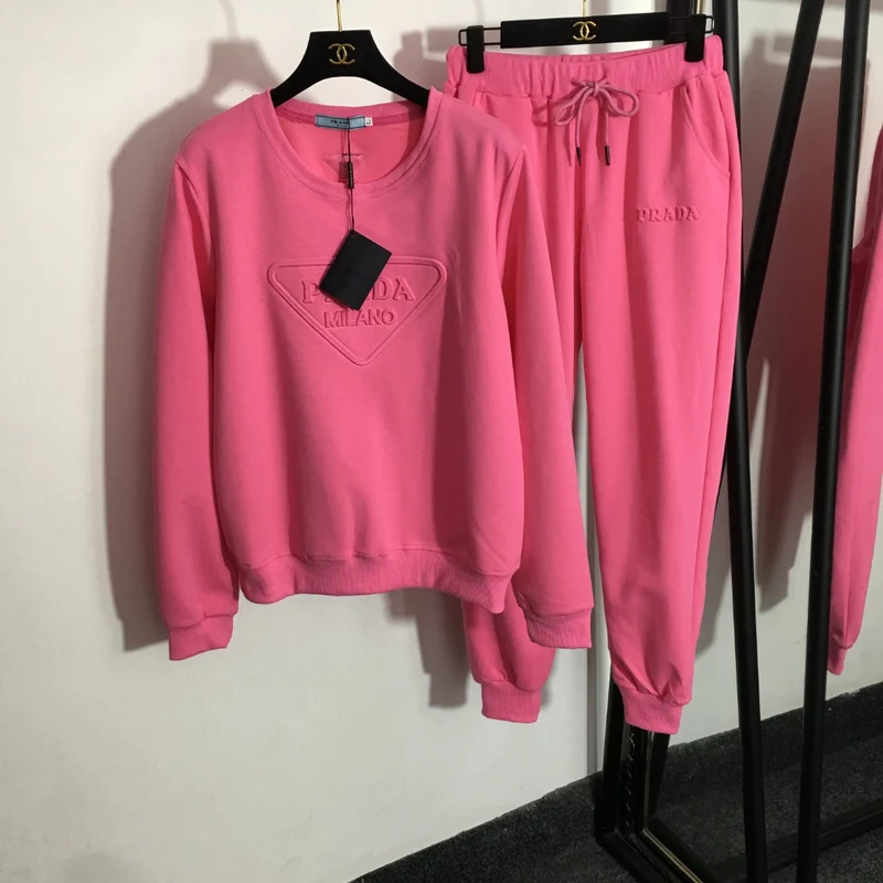 Prade Jumper & Jogger Set
