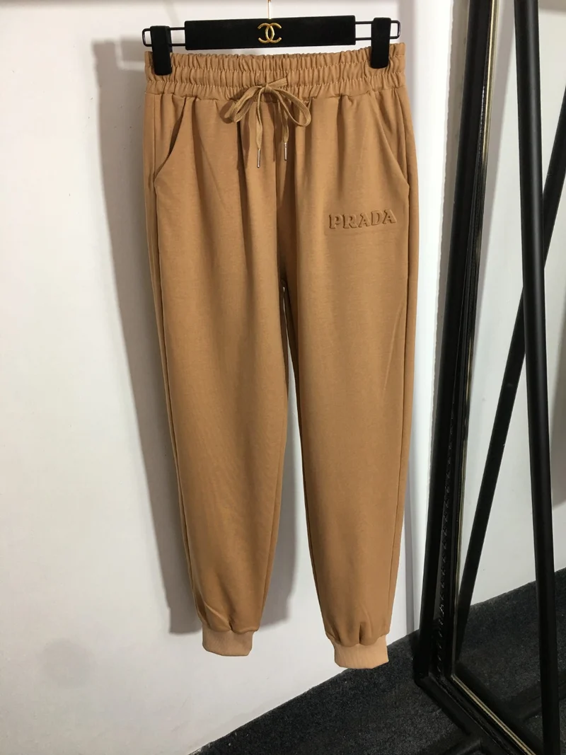 Prade Jumper & Jogger Set