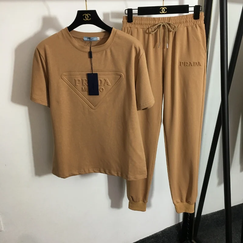 Prade Top & Joggers