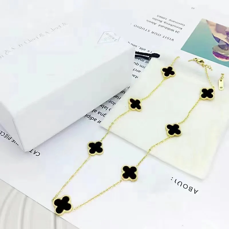 Flower Neckless