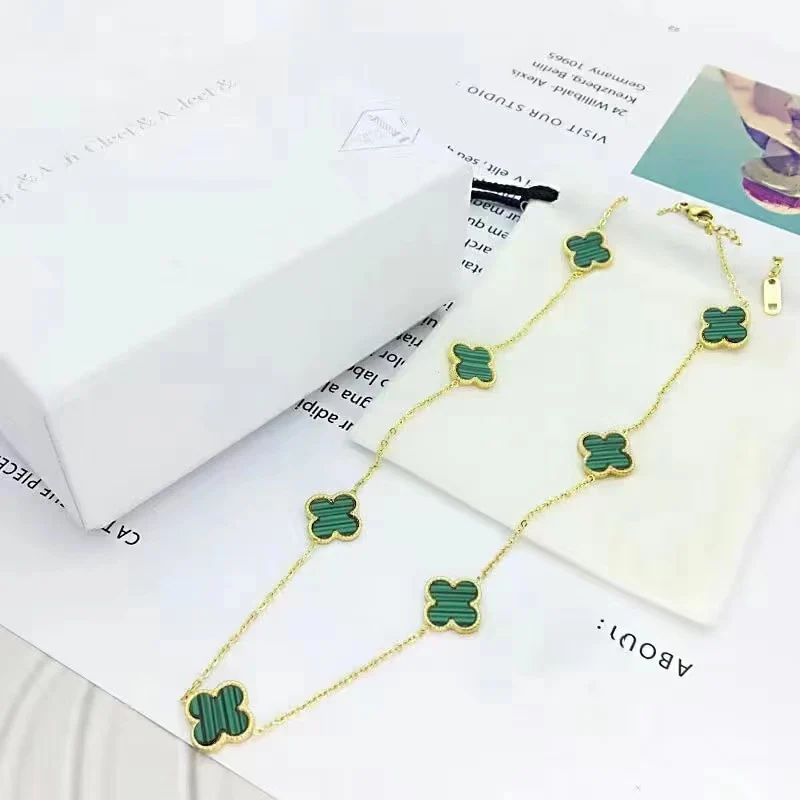 Flower Neckless