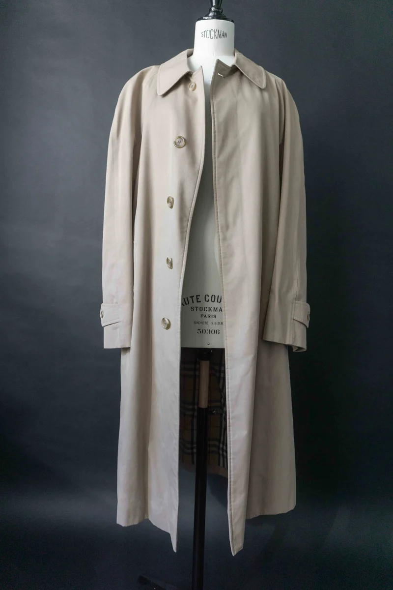 Burberrys Car Coat Beige – Vintage 80s Nova Check, M–L
