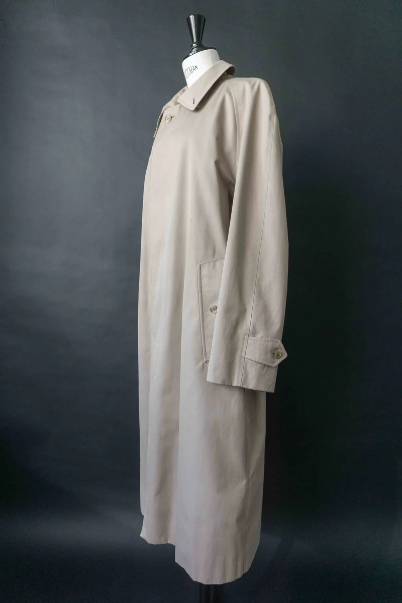 Burberrys Car Coat Beige – Vintage 80s Nova Check, M–L