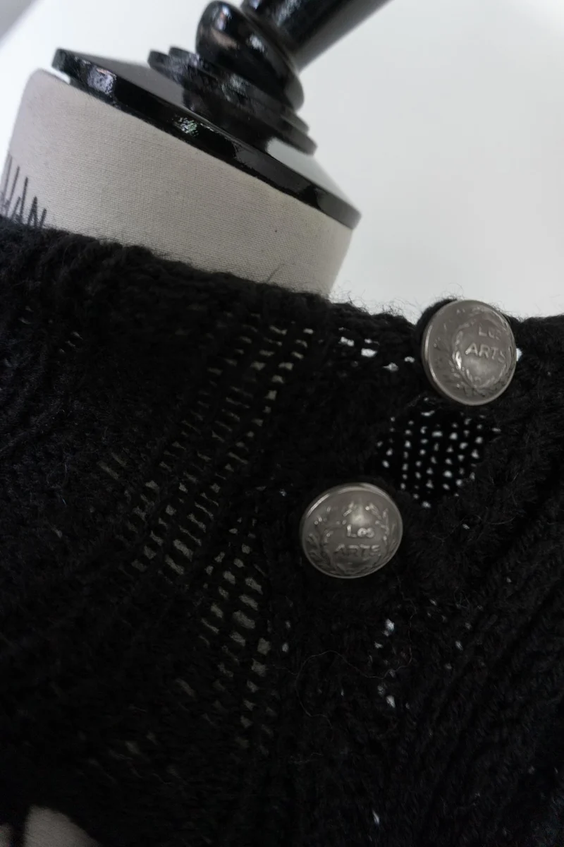 Handgestrickter Oversized Pullover mit Noppenstruktur in Schwarz, M–XXXL