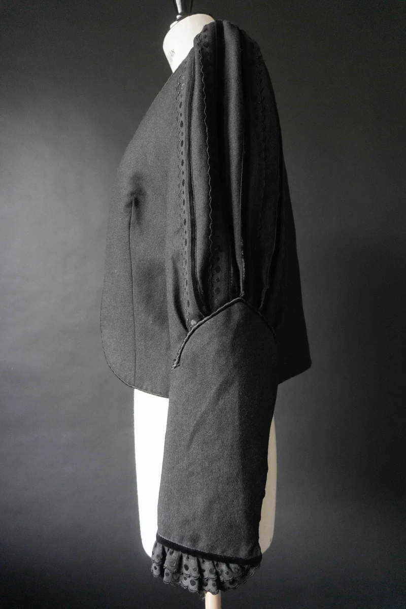 Vintage Dark Folklore Blazer, Wolle mit Puffärmeln, S–M