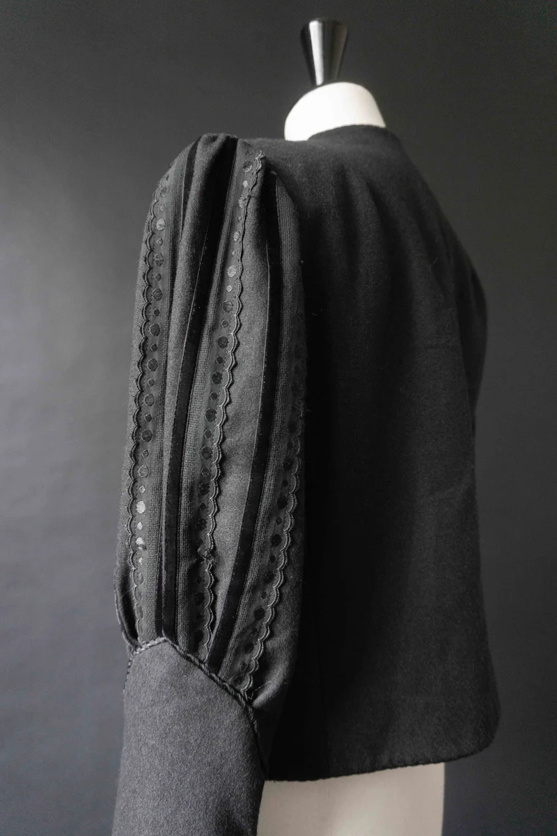 Vintage Dark Folklore Blazer, Wolle mit Puffärmeln, S–M