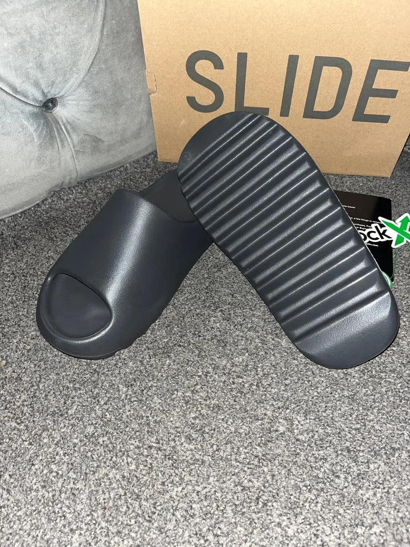 Black Foam Sliders