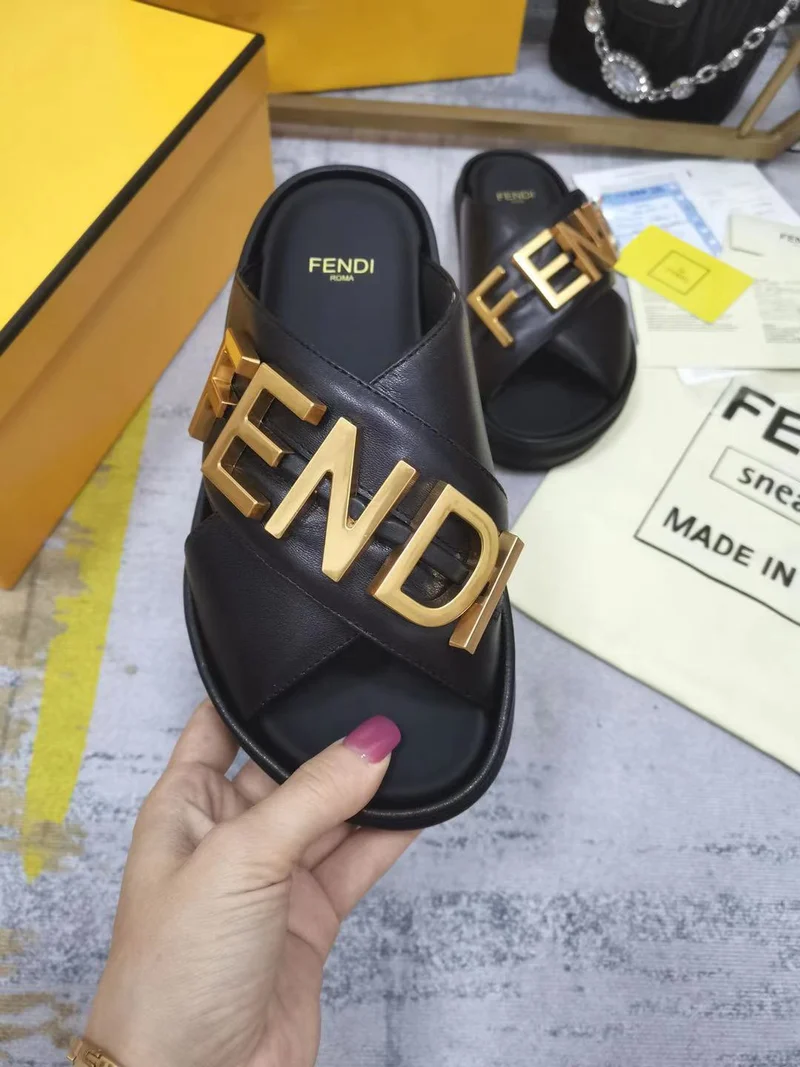 Leather Cross F Sandals