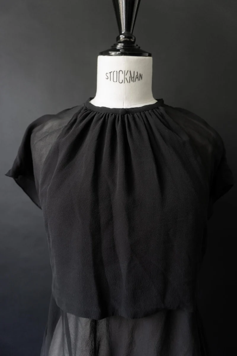 Vintage Karl Lagerfeld Seidenbluse in Schwarz mit transparentem Layer, S–M
