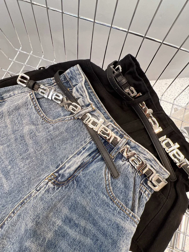 Plain Jean Shorts & Belt