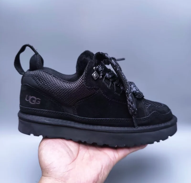 Ugg Short Trainer