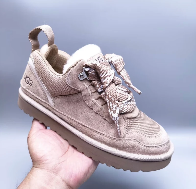 Ugg Short Trainer