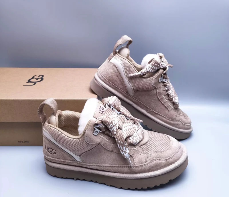 Ugg Short Trainer