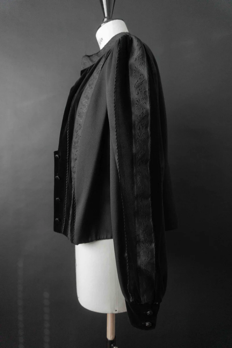 Vintage Dark Folklore Blazer aus Wolle und Samt, M–L