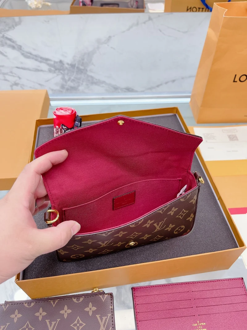 Louie Purse & Belt Set