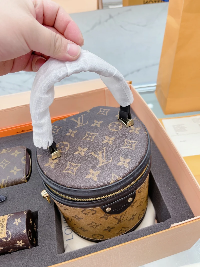 Louie Circle Bag Set