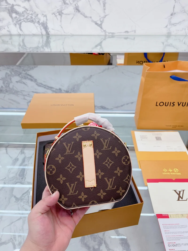 Louie Chapeau Bag Set