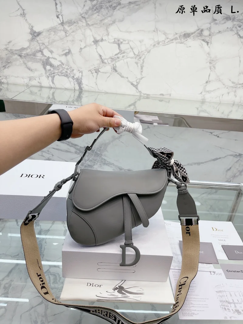 D Sandle Bag