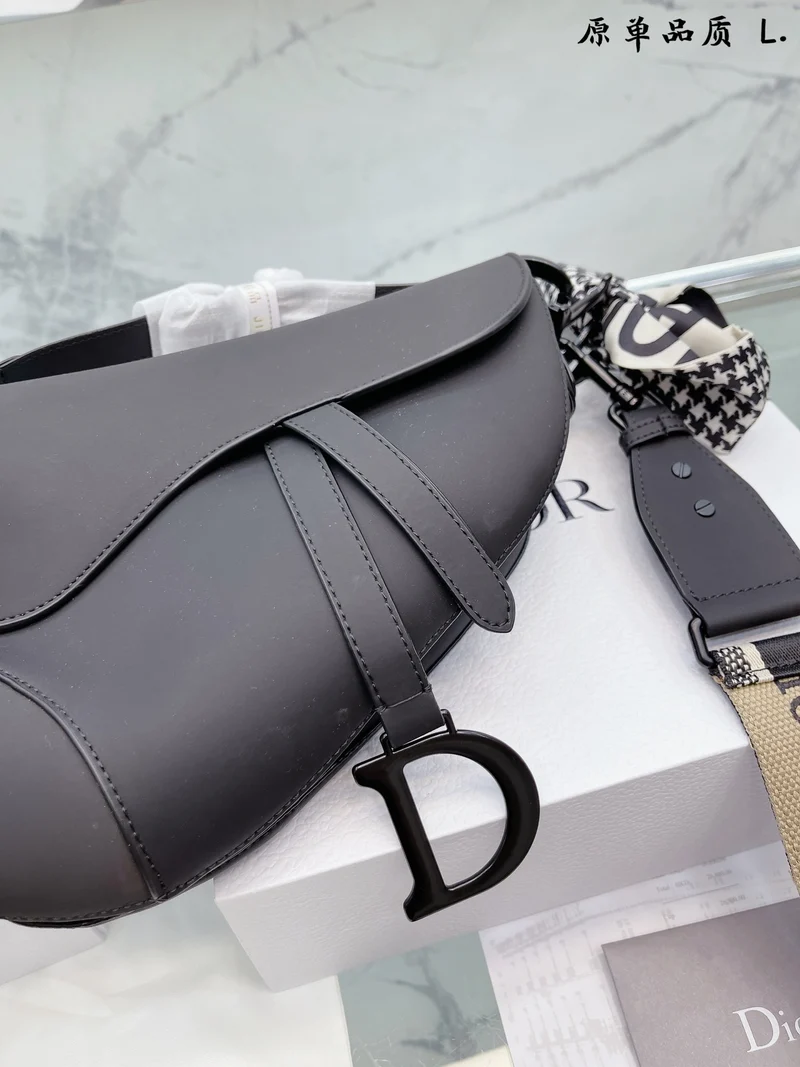 D Sandle Bag