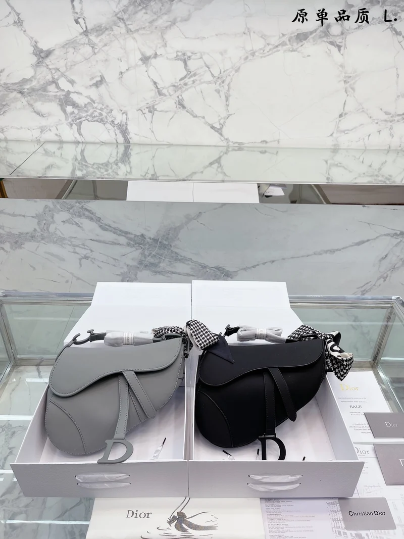 D Sandle Bag