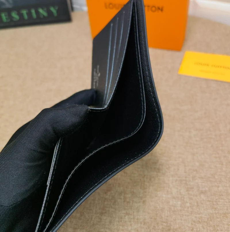 Mans Wallets