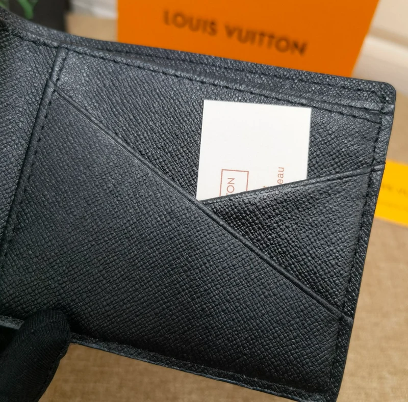 Mans Wallets