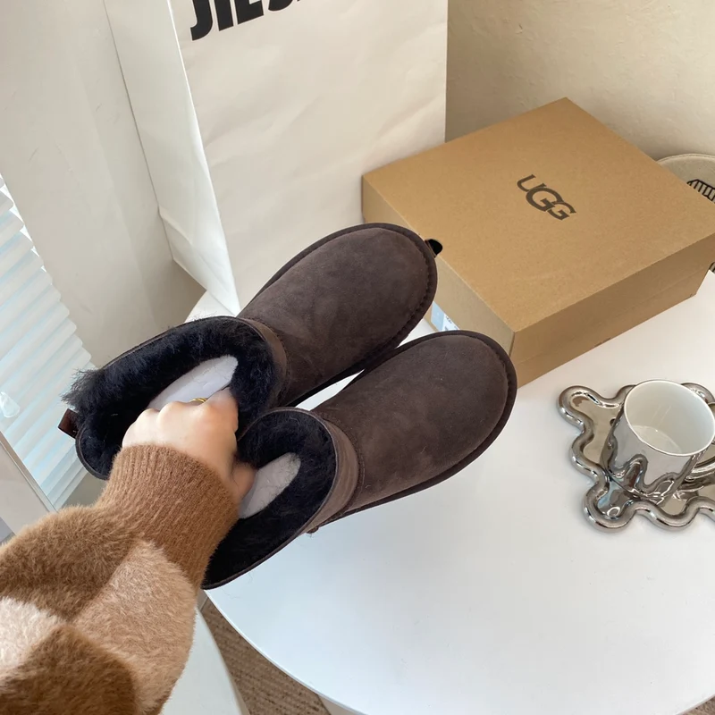 Bow Ugg Boots
