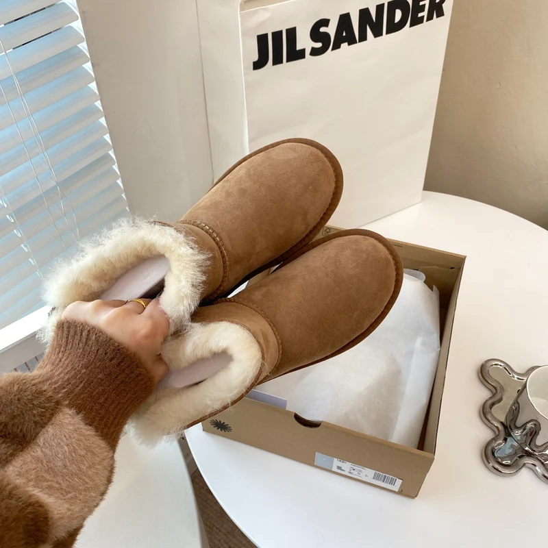 Bow Ugg Boots