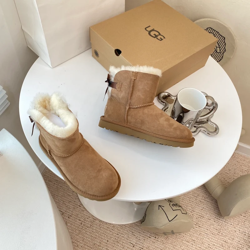 Bow Ugg Boots
