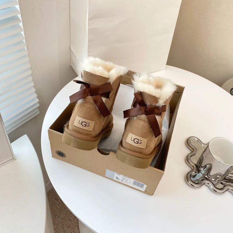 Bow Ugg Boots