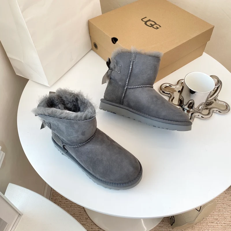 Bow Ugg Boots
