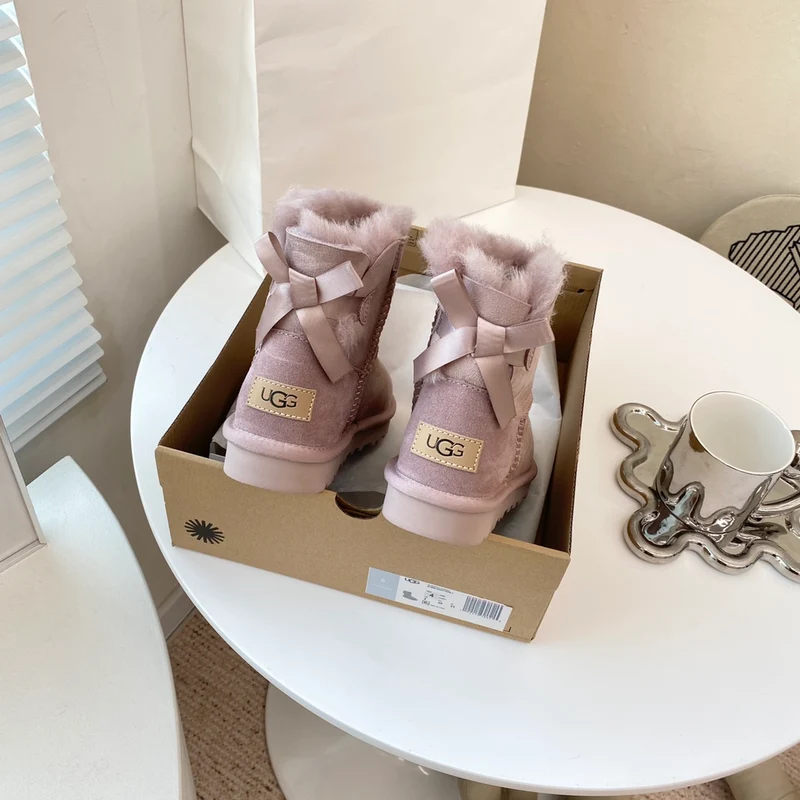 Bow Ugg Boots