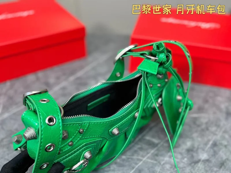 Green Shoulder Bag
