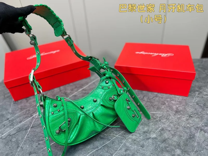 Green Shoulder Bag