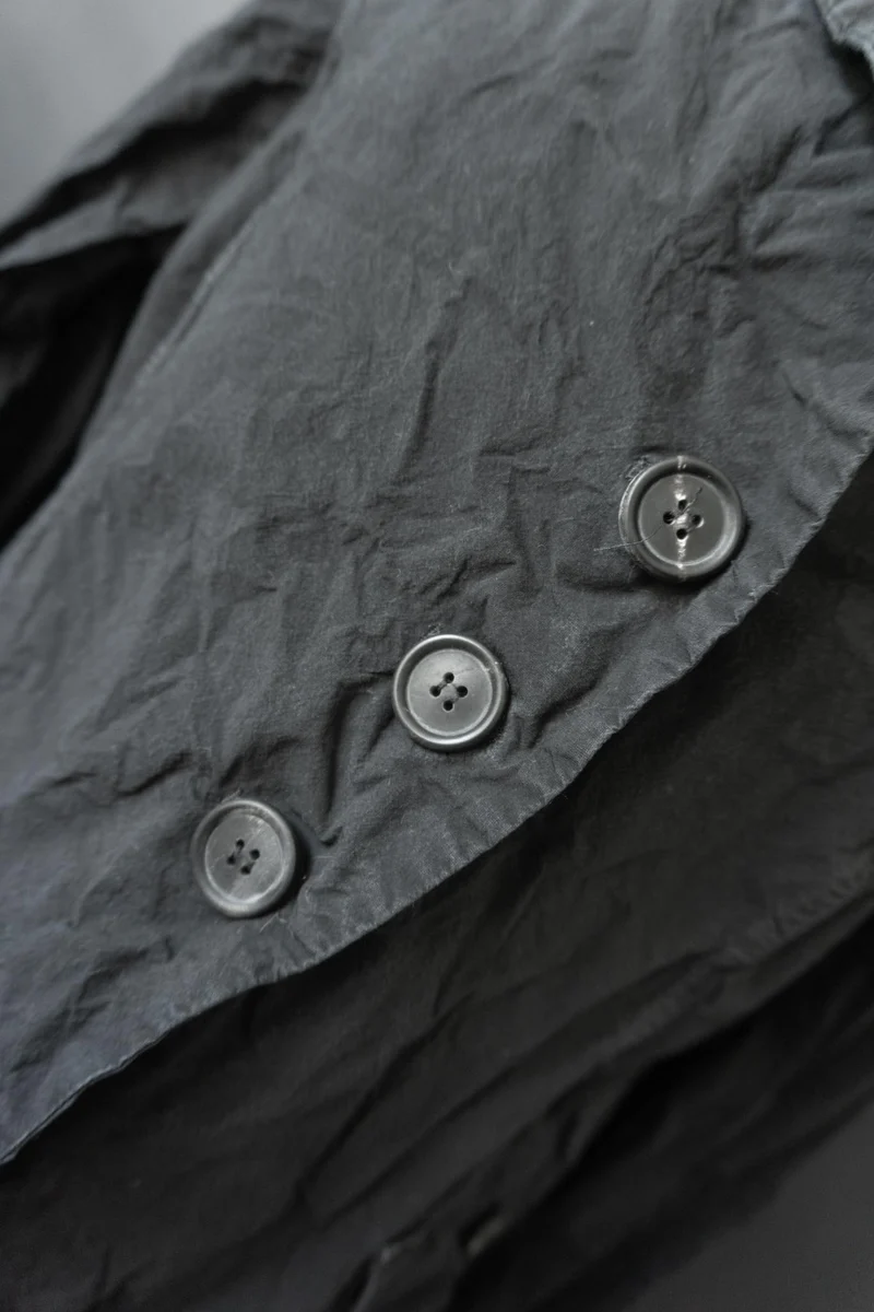 RUNDHOLZ Avantgarde Blazer in Schwarz mit Crinkle-Look, M–L