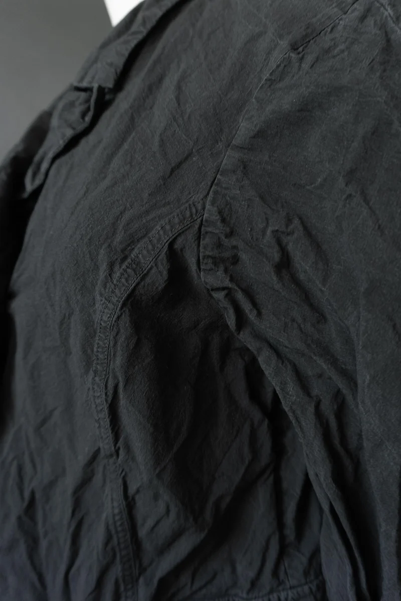 RUNDHOLZ Avantgarde Blazer in Schwarz mit Crinkle-Look, M–L