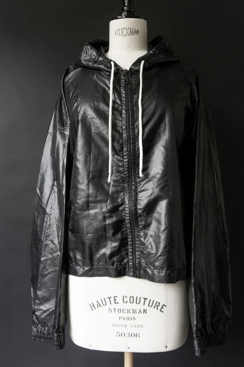 90s Vintage Windjacke in Schwarz mit oversized Silhouette, M–L