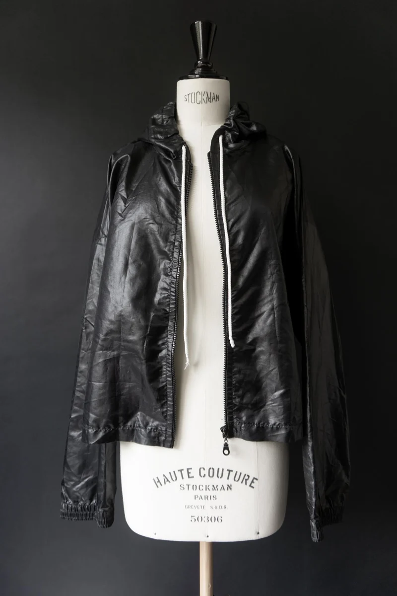 90s Vintage Windjacke in Schwarz mit oversized Silhouette, M–L